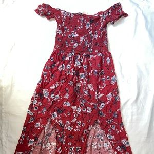 Off the Shoulder Leg Slit Maxi Dress